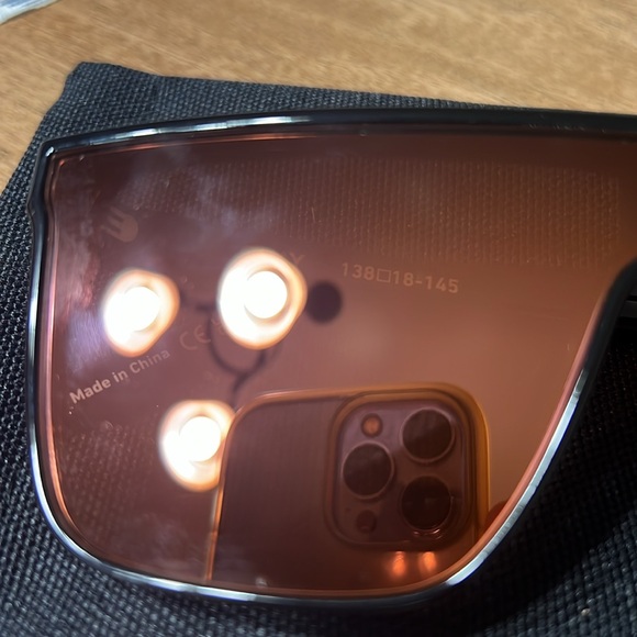 NWOT Quay Australia black rimmed Sunglasses with orange lens - Picture 3 of 7